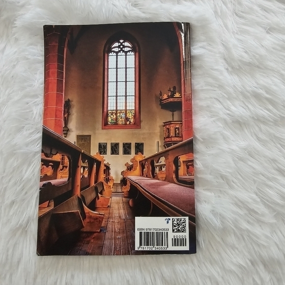 MARY Shelley Frankestein paperback - Picture 2 of 4